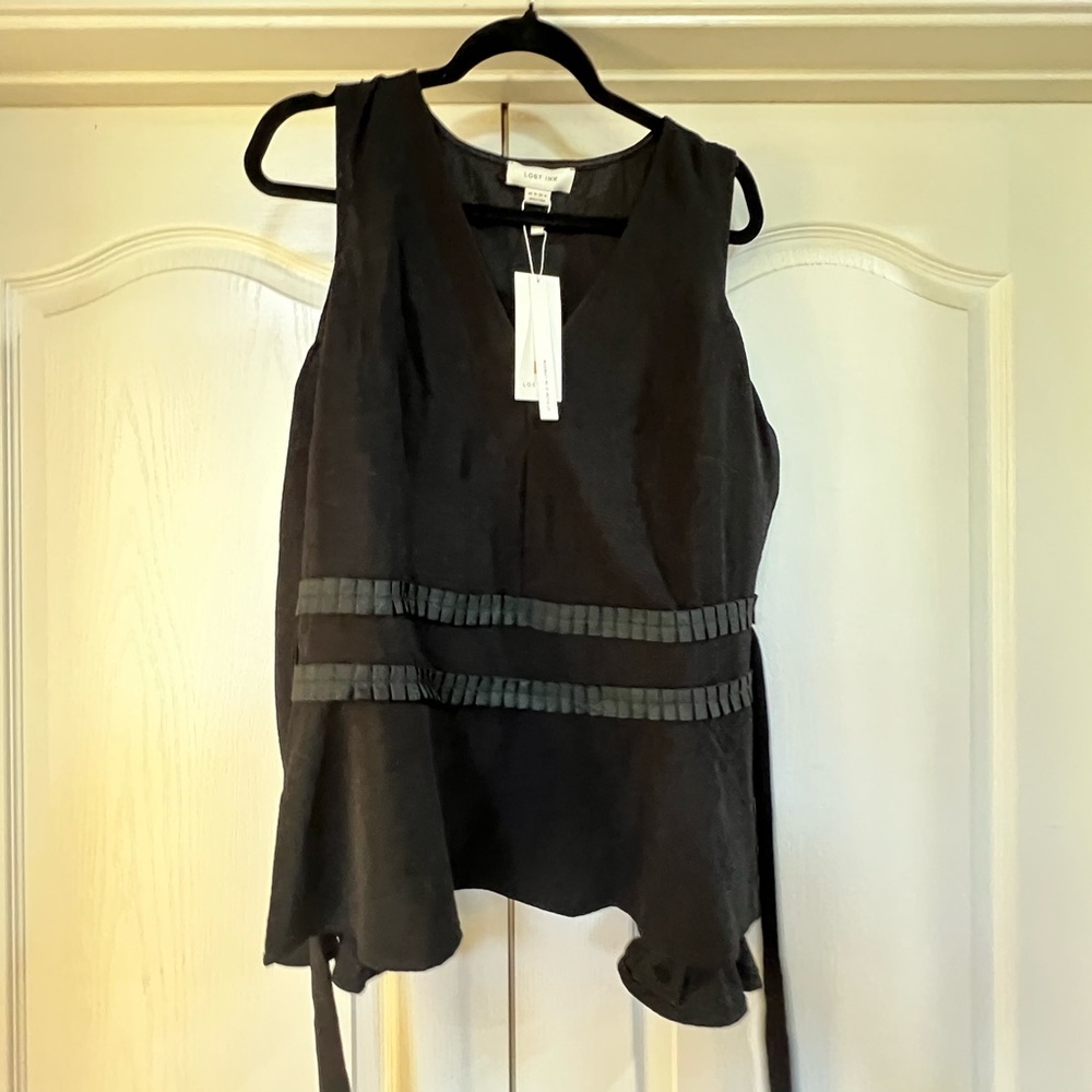 Black cold shoulder long sleeve